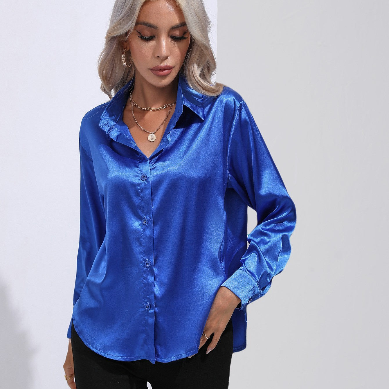 Blouse élégante en satin