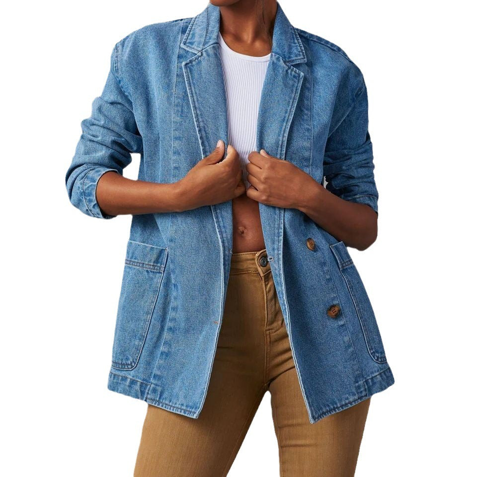 Blazer en jean avec poches boutonnées et coupe ample