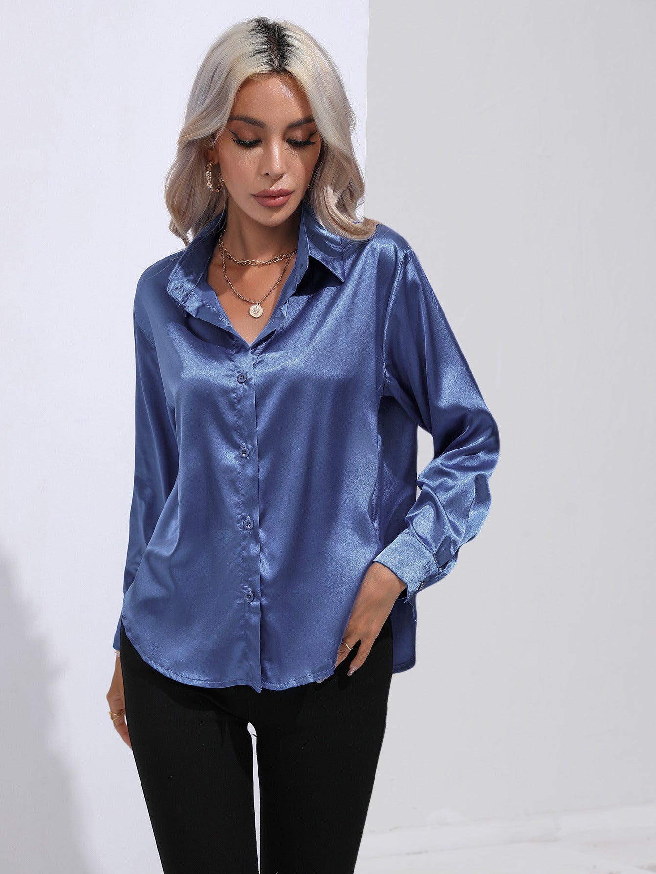 Blouse élégante en satin